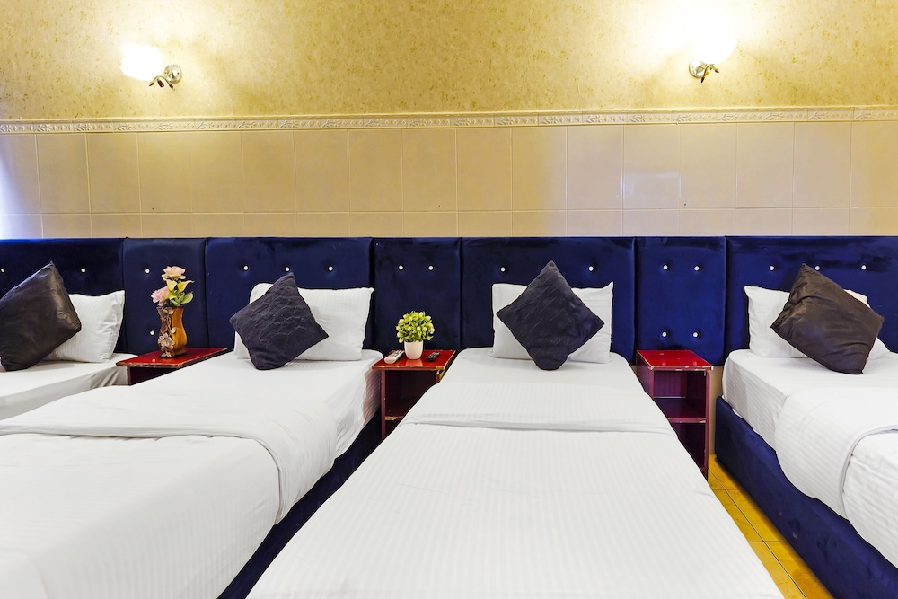 OYO 338 Transworld Hotel 12/39