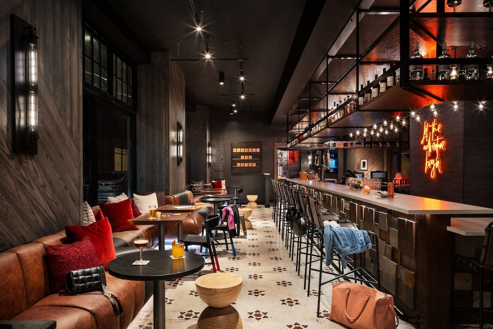 Moxy Springfield Downtown 46/55