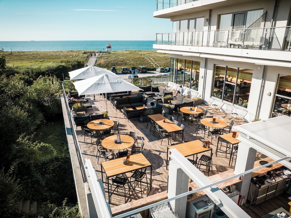 THE GRAND Ahrenshoop 4/50