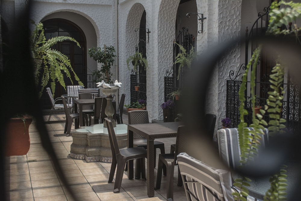 Hotel Ajau Colonial 48/50
