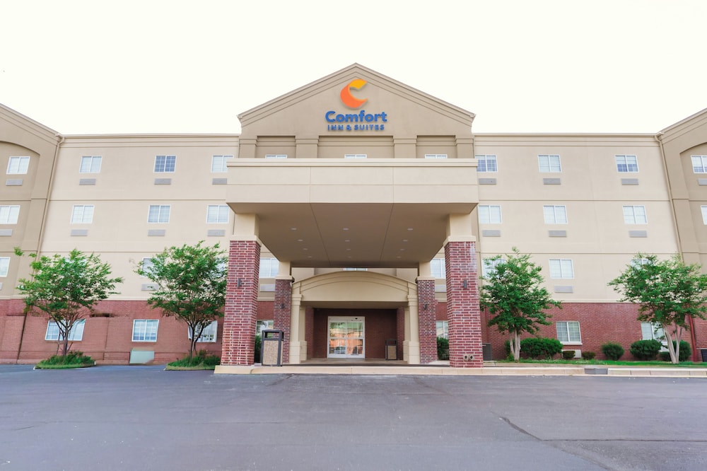 Comfort Inn & Suites Memphis Germantown 3/50