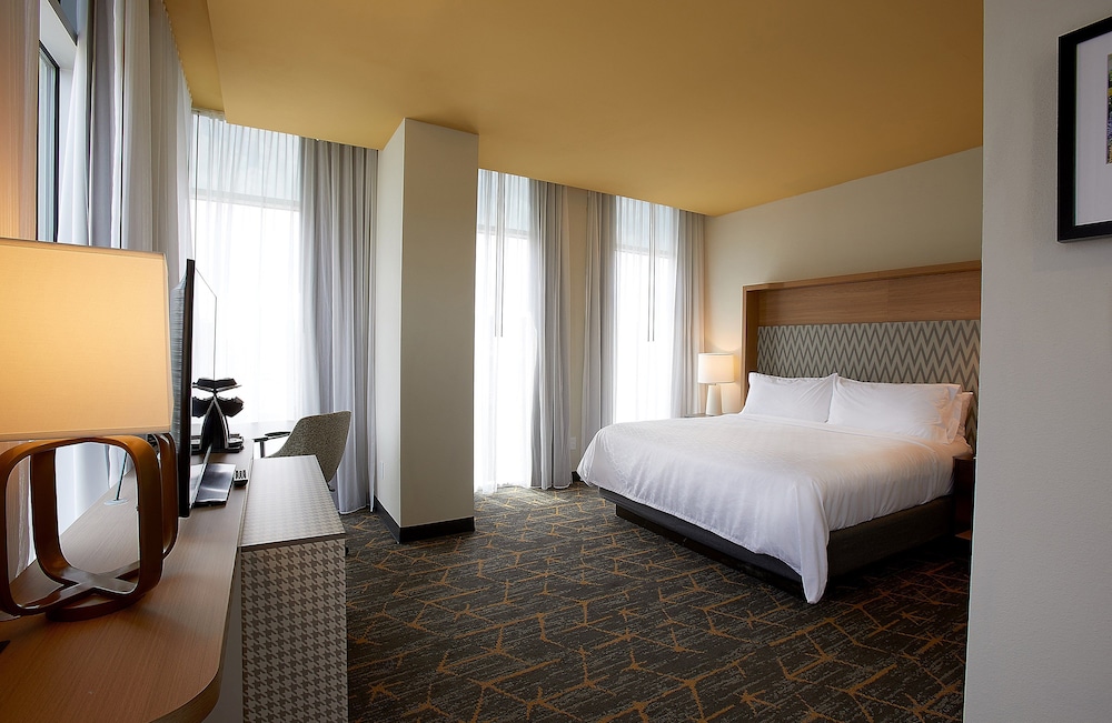 Holiday Inn Louisville Downtown 18/54
