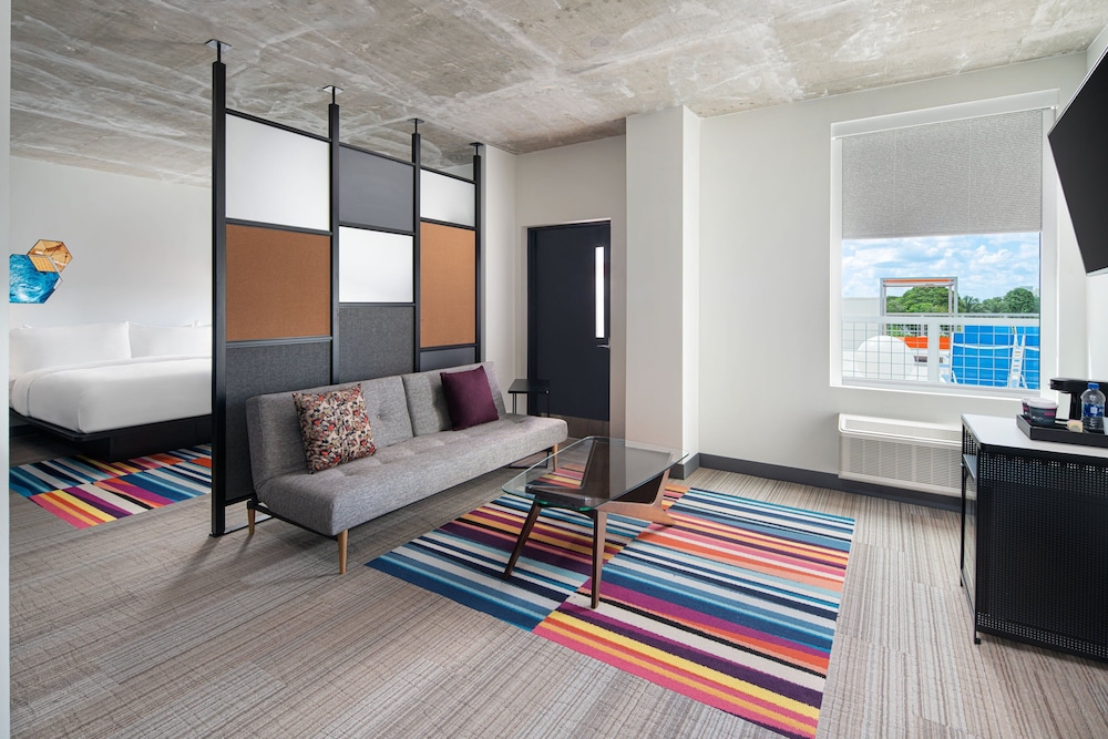 Aloft Delray Beach 41/59