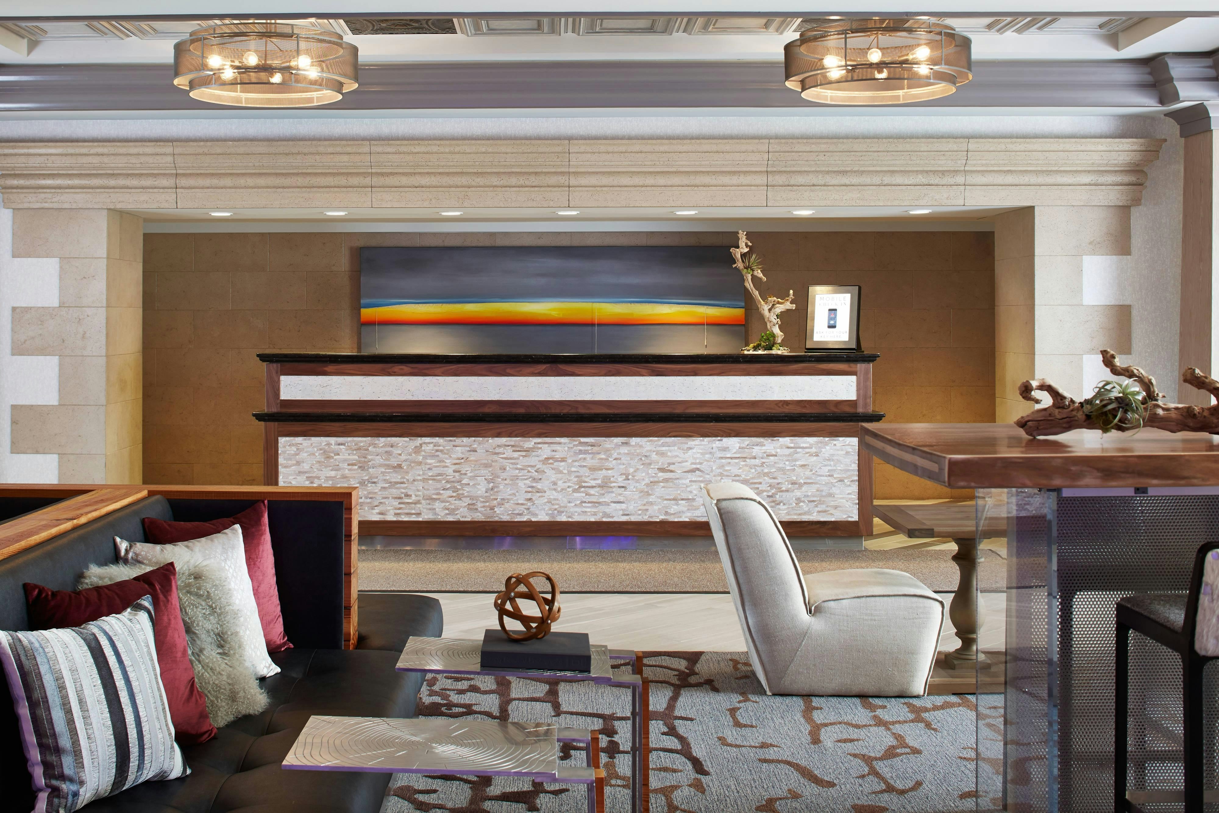 Rochester Airport Marriott 36/55