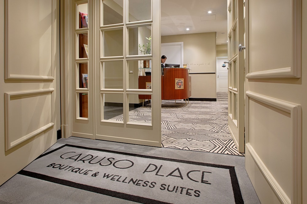Caruso Place Boutique Wellness Suites 3/70