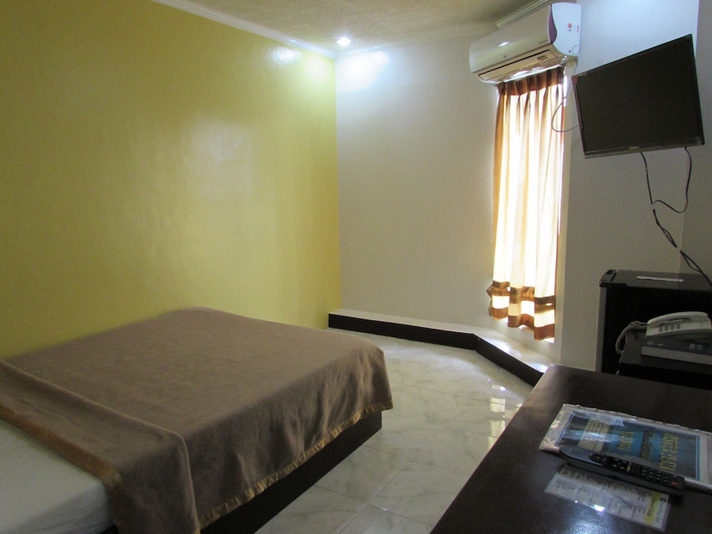 Oyster Plaza Hotel 26/37