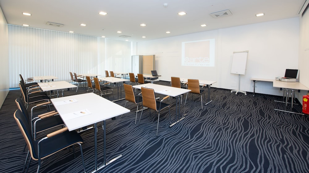 Arte Hotel Krems 42/50