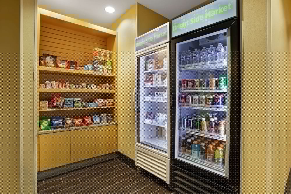 La Quinta Inn & Suites by Wyndham Pecos 53/62