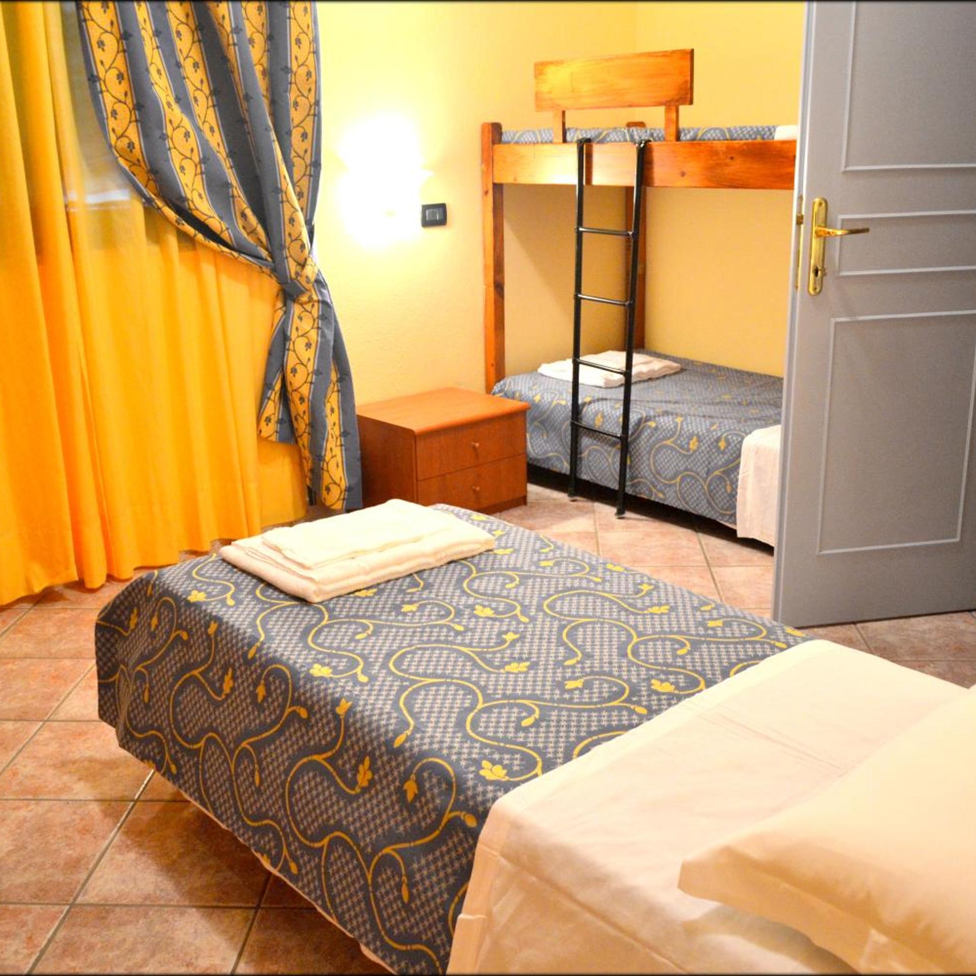 Hotel Anfora 12/50