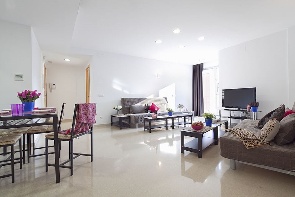 CHARMSUITES NOU RAMBLA APARTMENTS 18/42