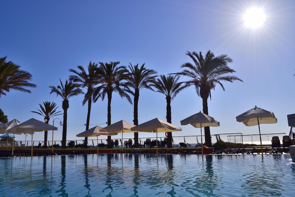 Qawra Palace Resort & Spa in ST. PAULS BAY
