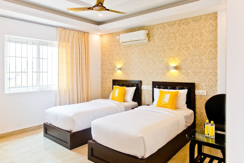 X by Bloom Indiranagar 17/36