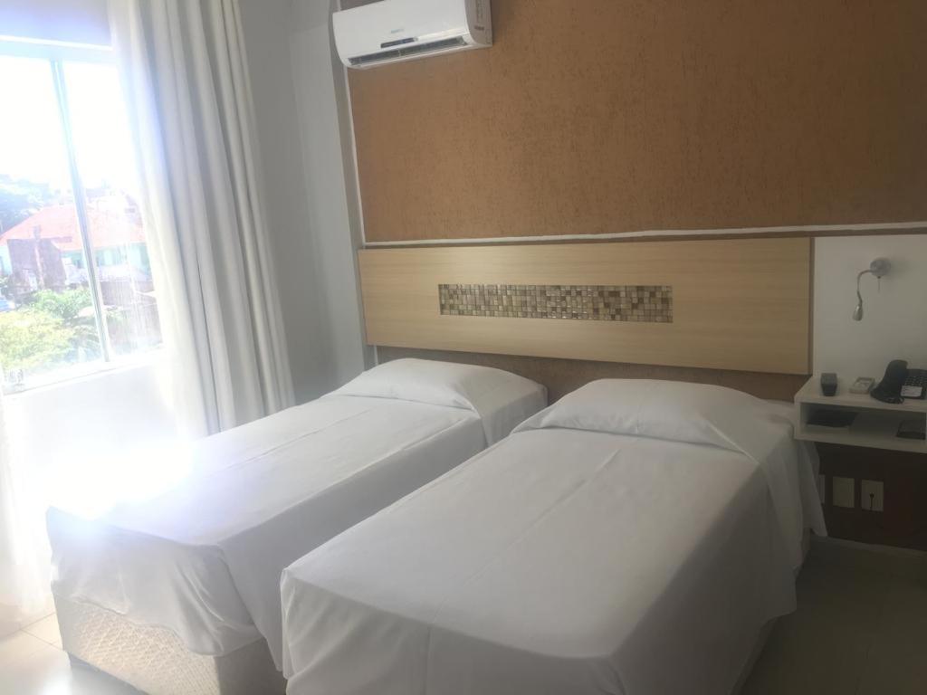 HOTEL EMIRATES 8/52