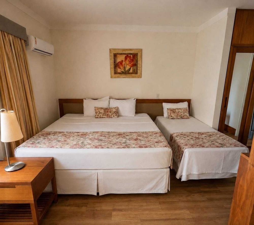 Suite, Triple, 1 Queen and 1 Single Bed