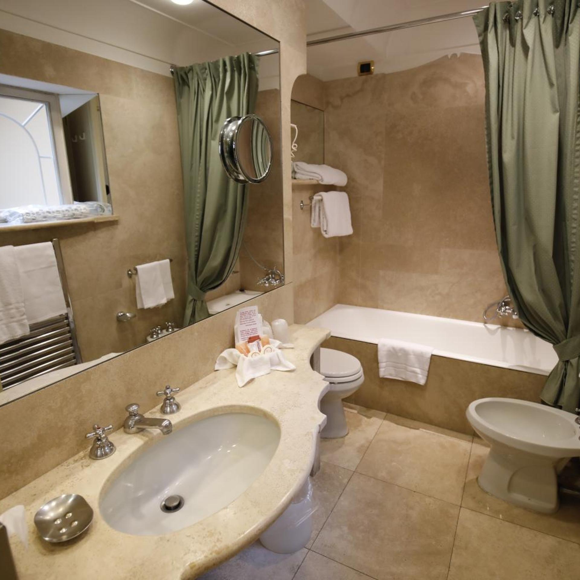 غرفة بسريرين منفصلين، Hotel Sant' Anna 8/10