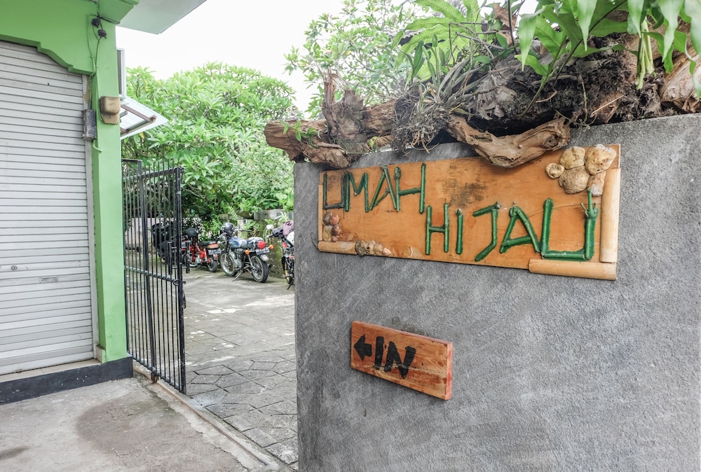 Umah Hijau Tabanan by ZUZU in BALI