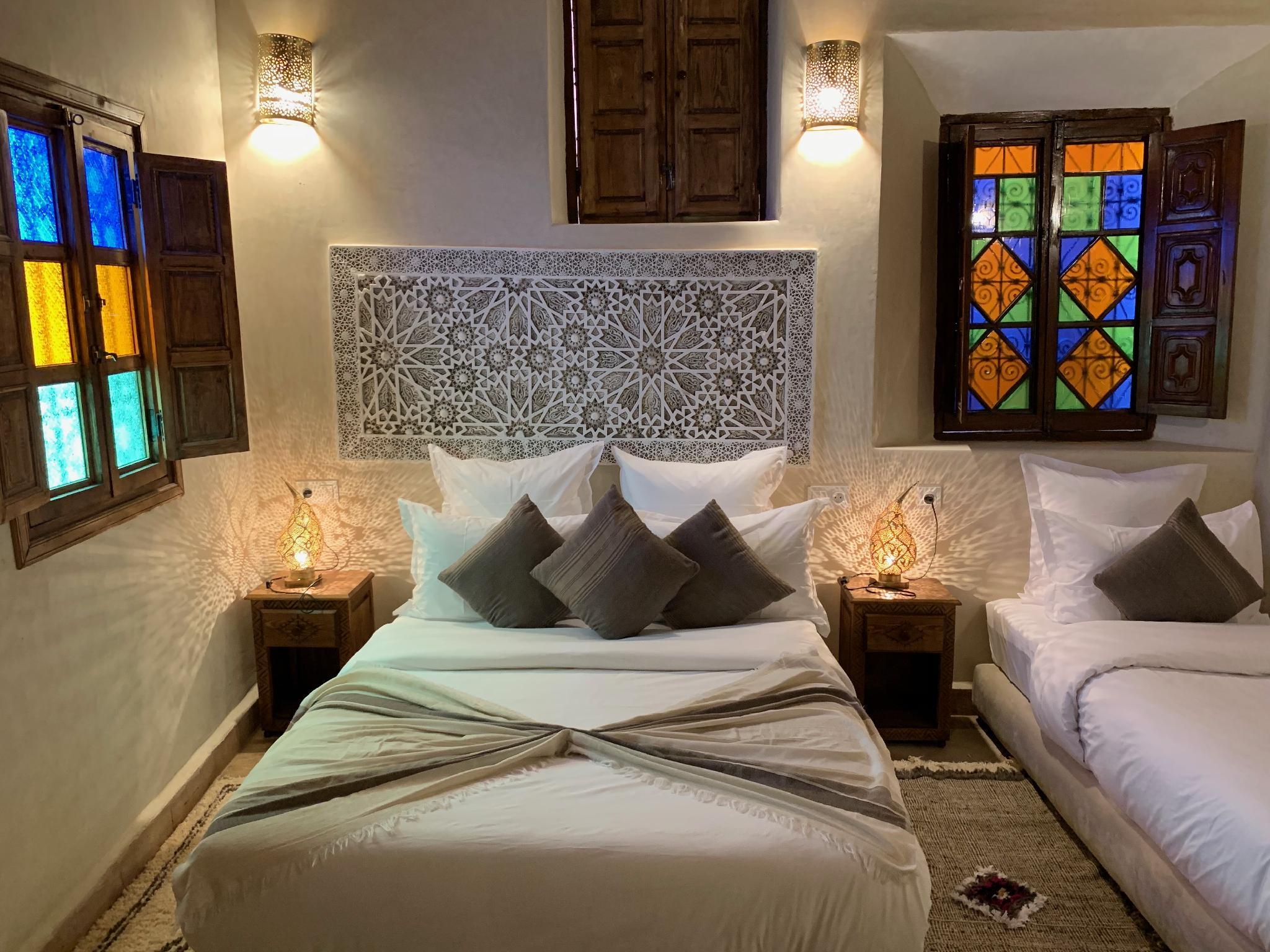 Junior Suite, Queen Bed