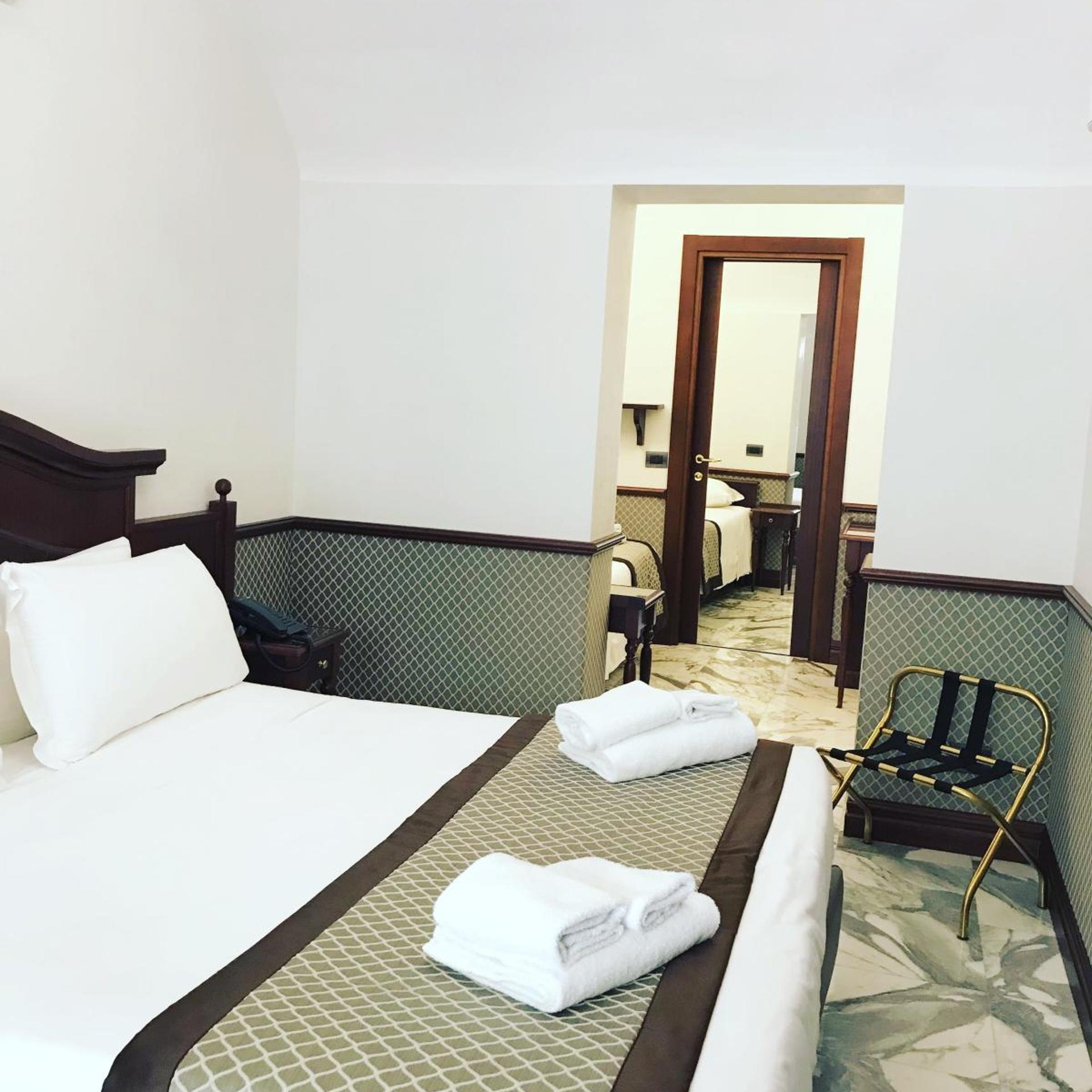 Superior, Triple, Single Bed