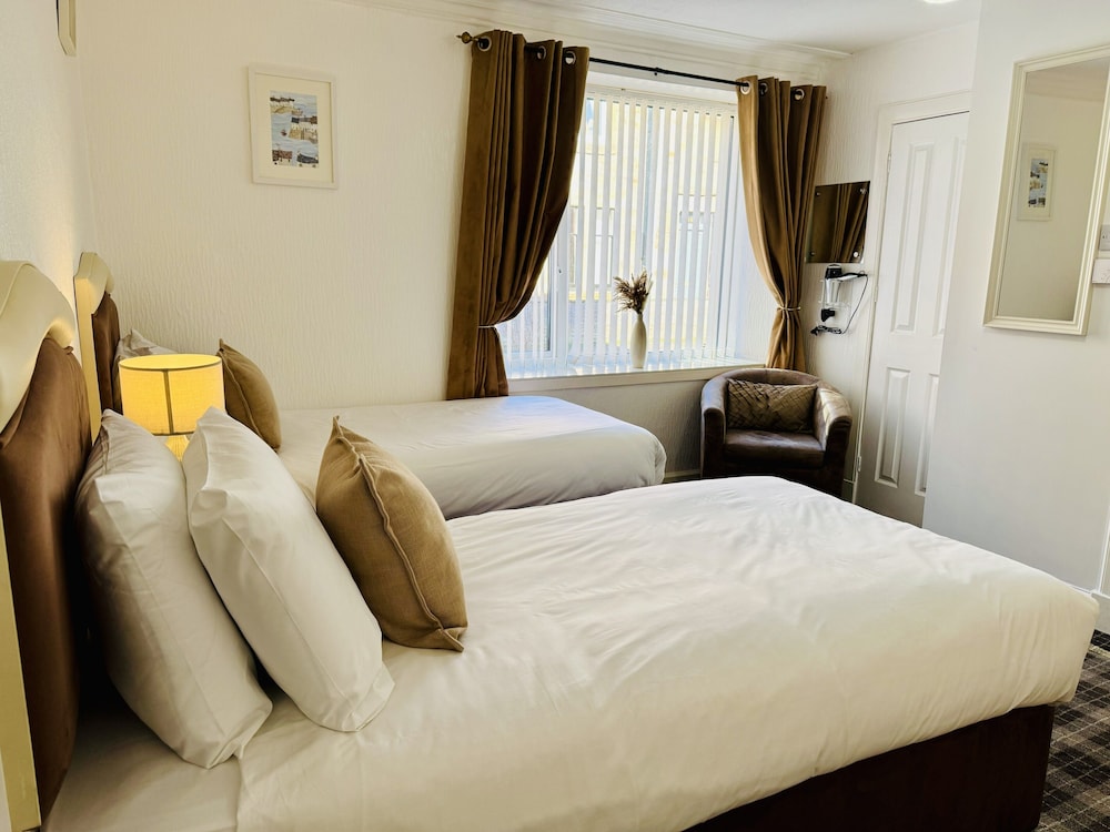 Pitfaranne Guest House 16/50