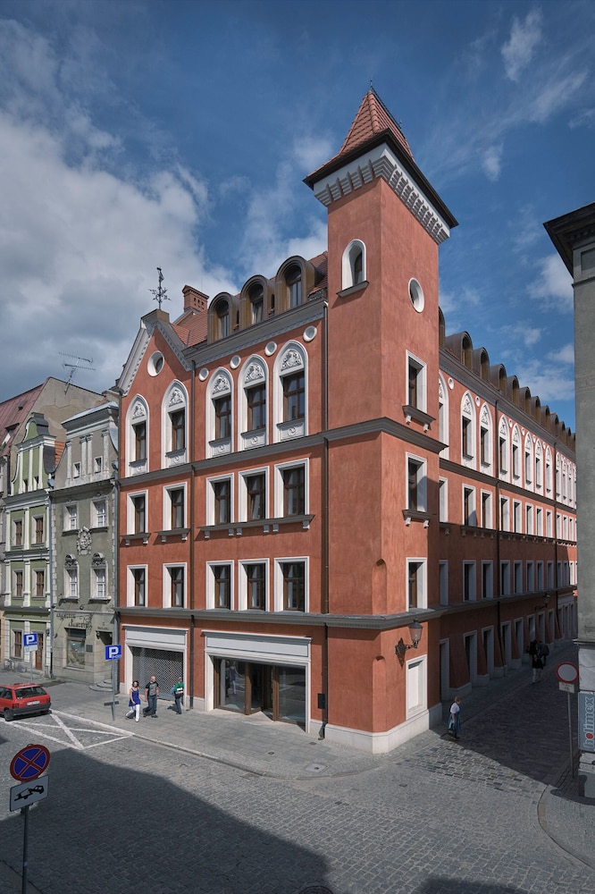 Palazzo Rosso 5/50