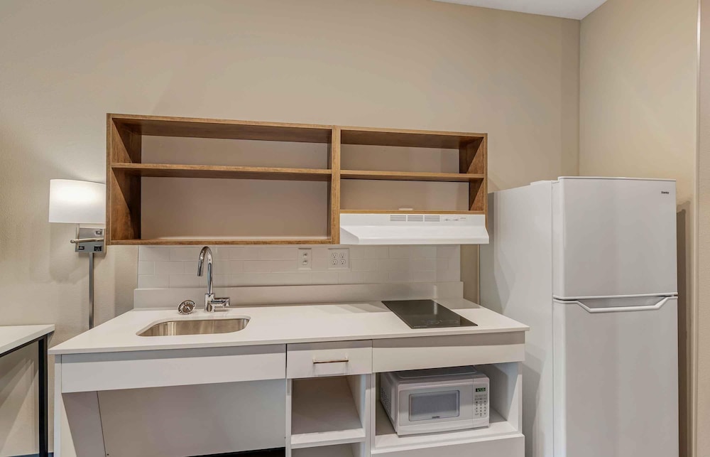 Extended Stay America Premier Suites- Jacksonville - Airport 39/40
