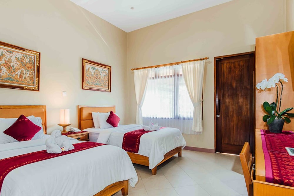 Kuta Puri Bungalow 27/73