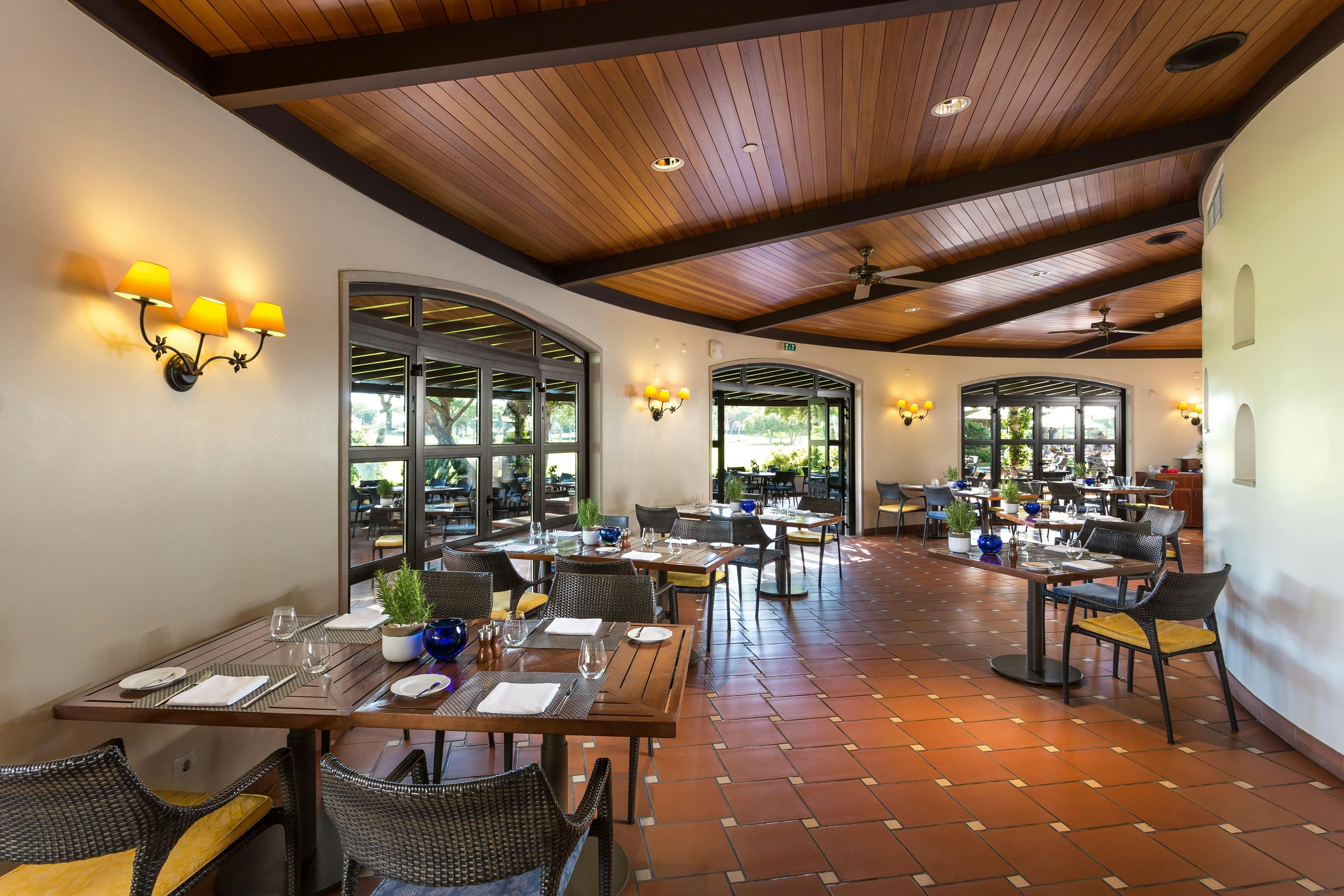 Pine Cliffs Hotel A Luxury Collection Resort Algarve 27/50