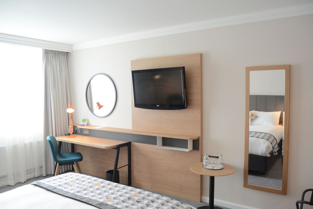 Holiday Inn Coventry M6, Jct.2 23/78