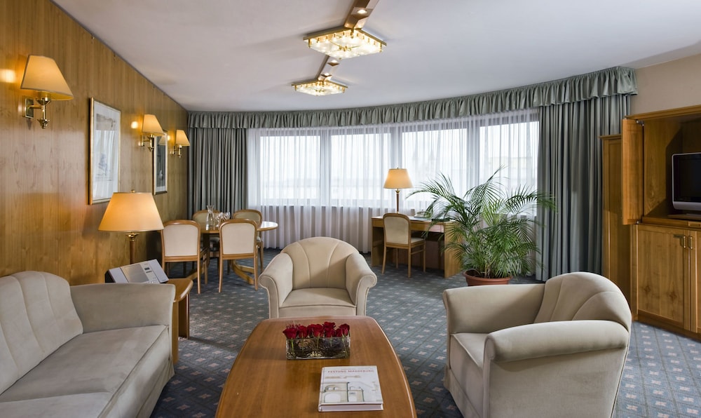 MARITIM HOTEL MAGDEBURG 42/73
