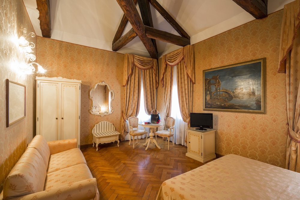PALAZZO GUARDI 59/75
