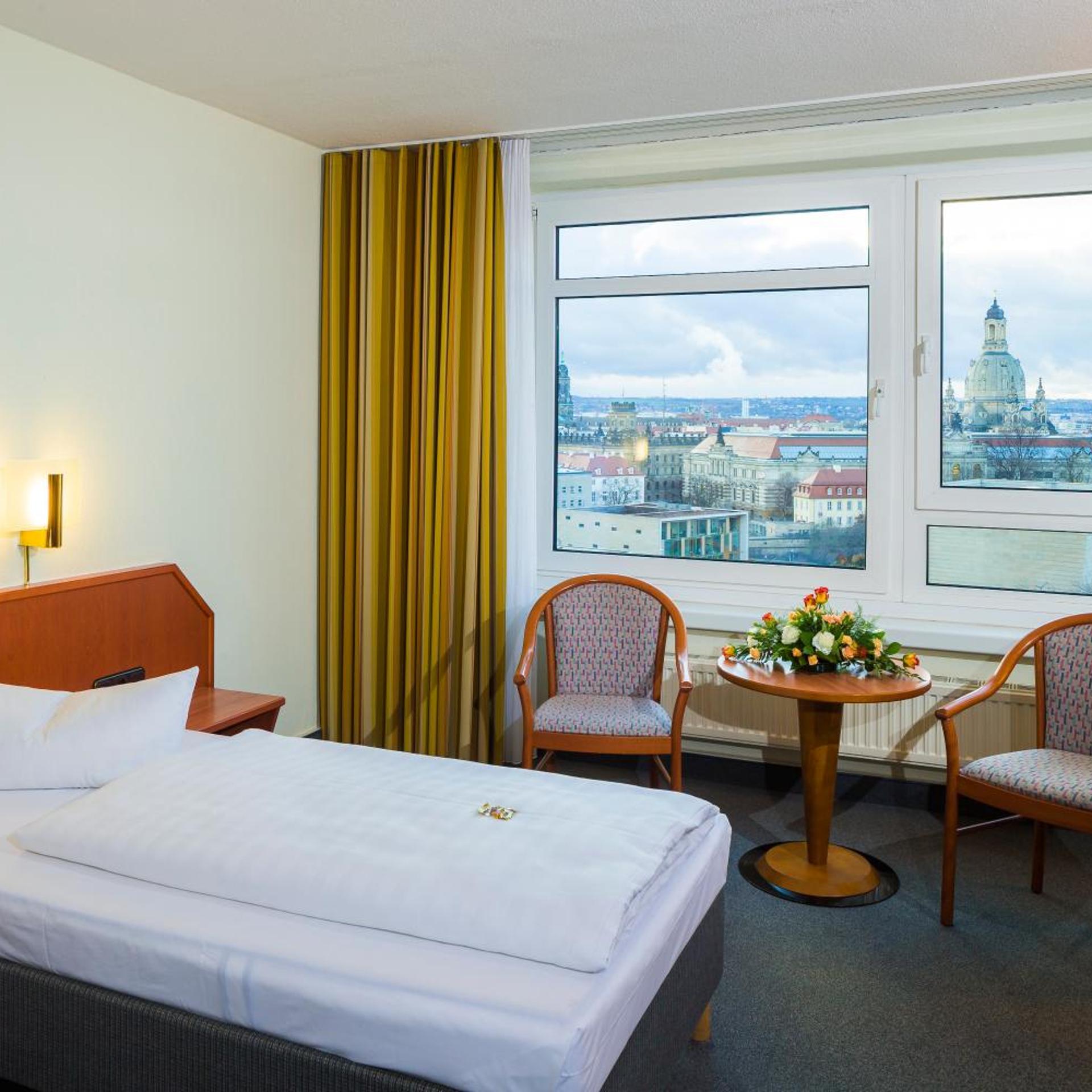 غرفة، Hotel Am Terrassenufer 2/4
