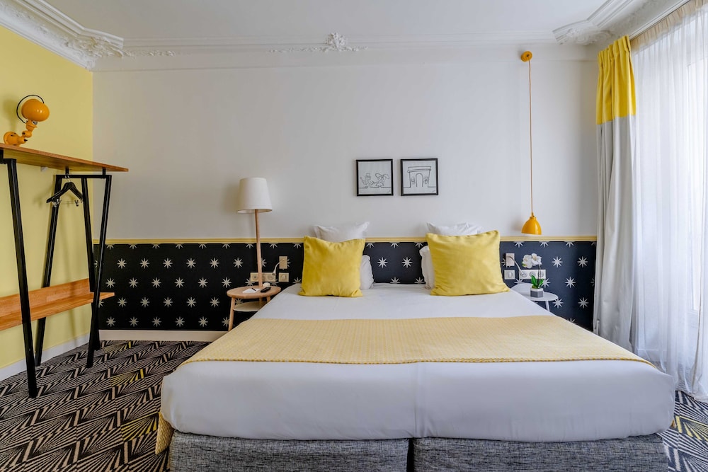 ROOM, QUADRUPLE, TWIN BEDS, BUNK BED