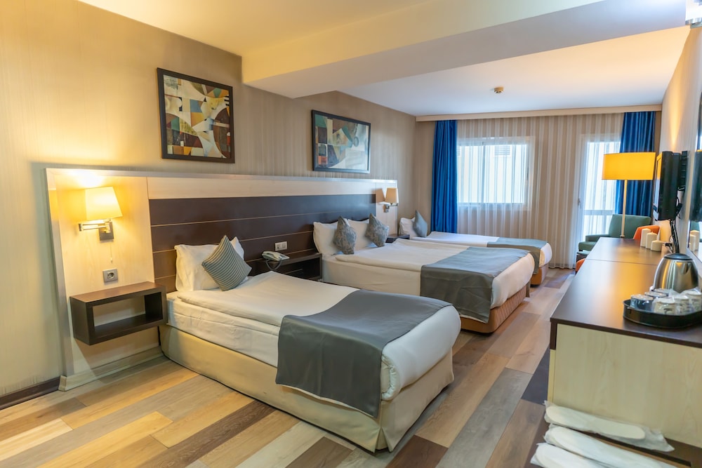 Lazz Hotel By Ketenci (ex. Izmir Comfort Hotel) 14/40