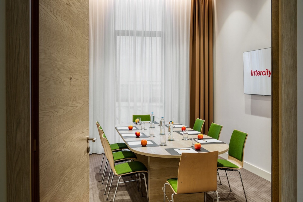 Intercityhotel Zurich Airport 55/68