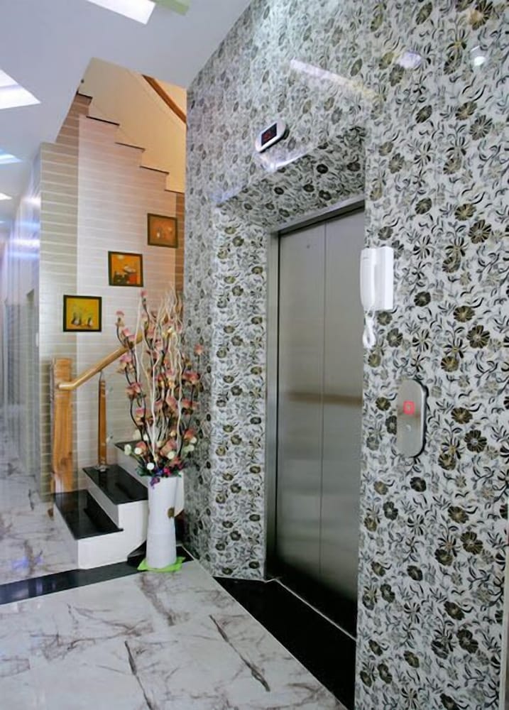 CR Hotel 34/34