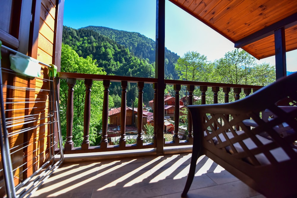 Hirande Hotel 44/50