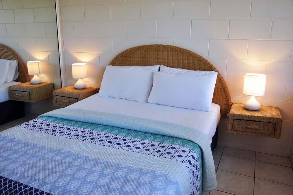 Palm Waters Holiday Villas 9/32