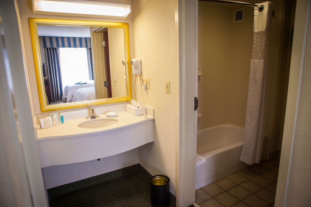 Hampton Inn And Suites Springfield Southwest 17/54