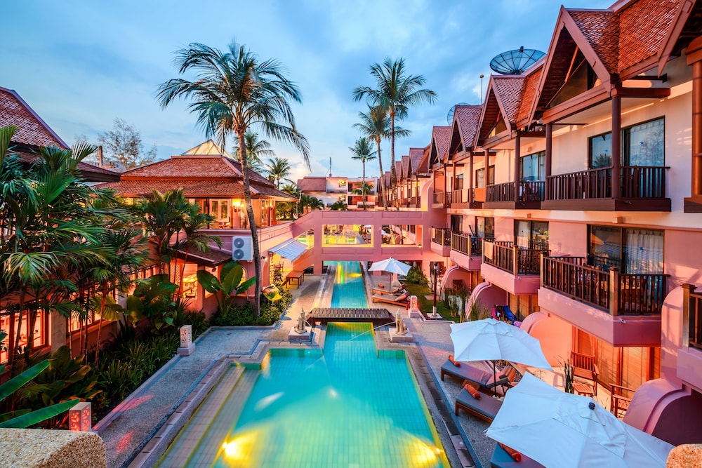 Seaview Patong Hotel 68/69
