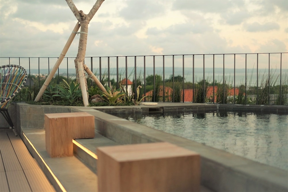 Borough Capsule Hostel Bali 16/29