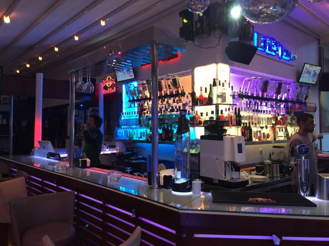 Hotel Devamli 53/61
