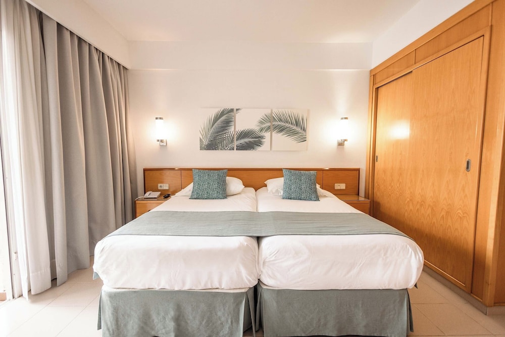 SUPERIOR, DOUBLE BED, BALCONY