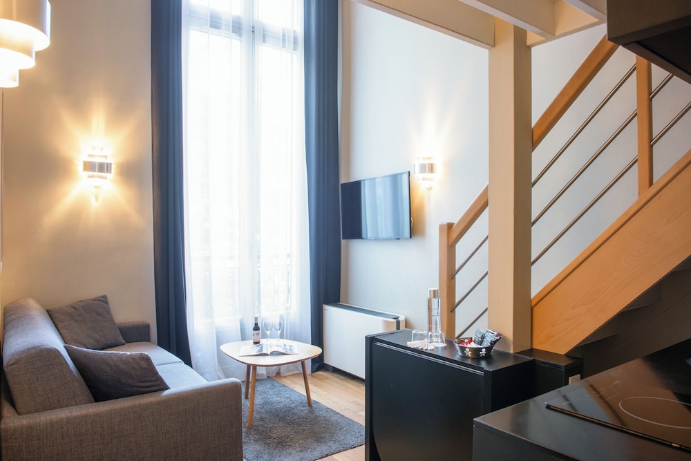 Suites Et Hotel Helzear Etoile 31/56