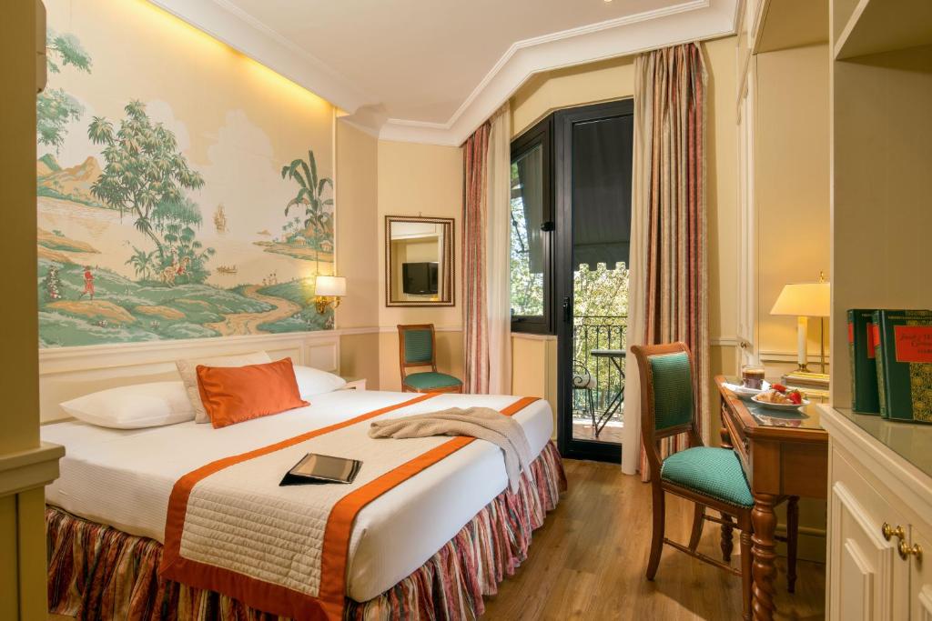 Omnia, Superior, Double Bed