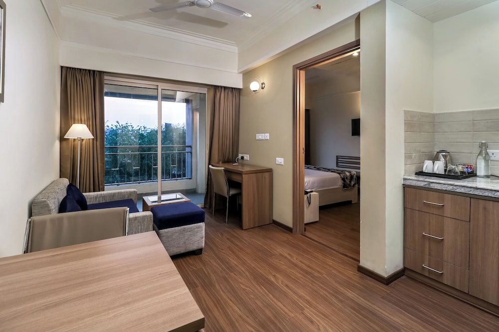 Starlit Suites Newtown Kolkata 10/24