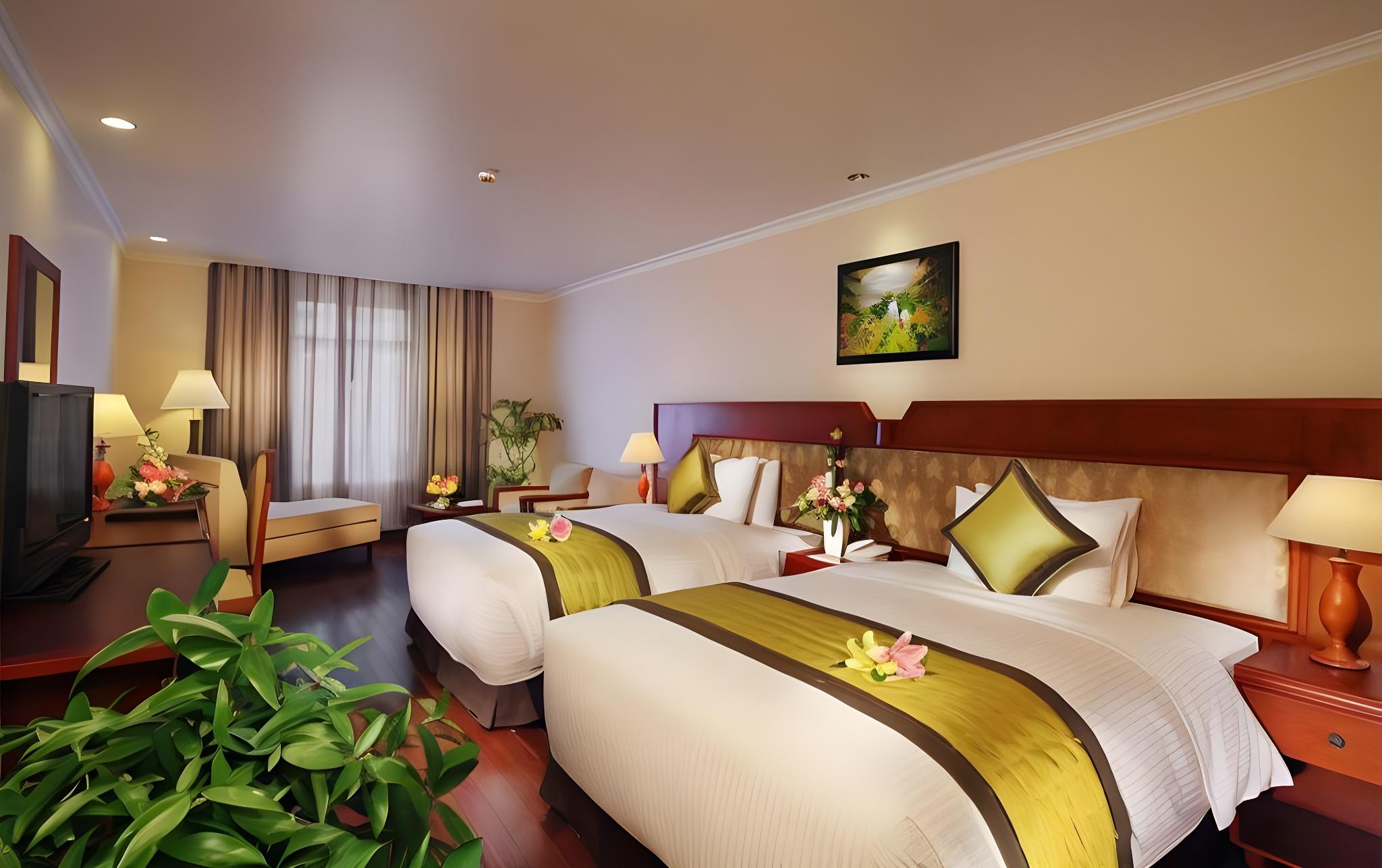 Suite, Twin Beds