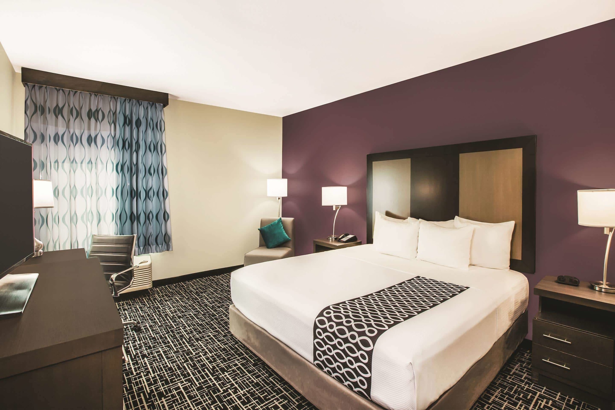 Standard, King Bed