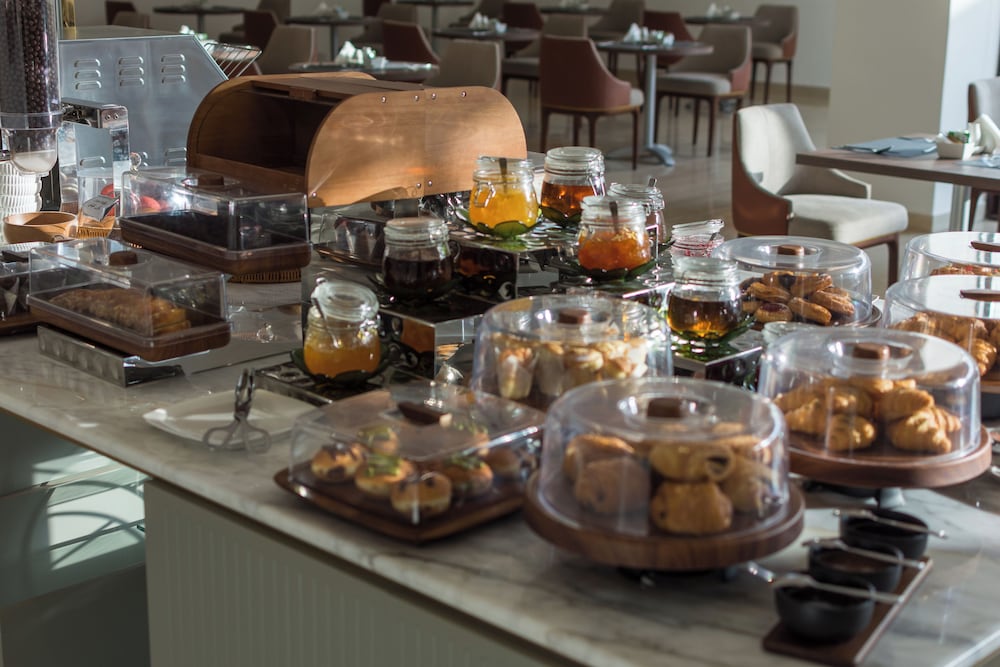 فندق اناله الخبر(Enala Hotel EL Khobar) 31/37