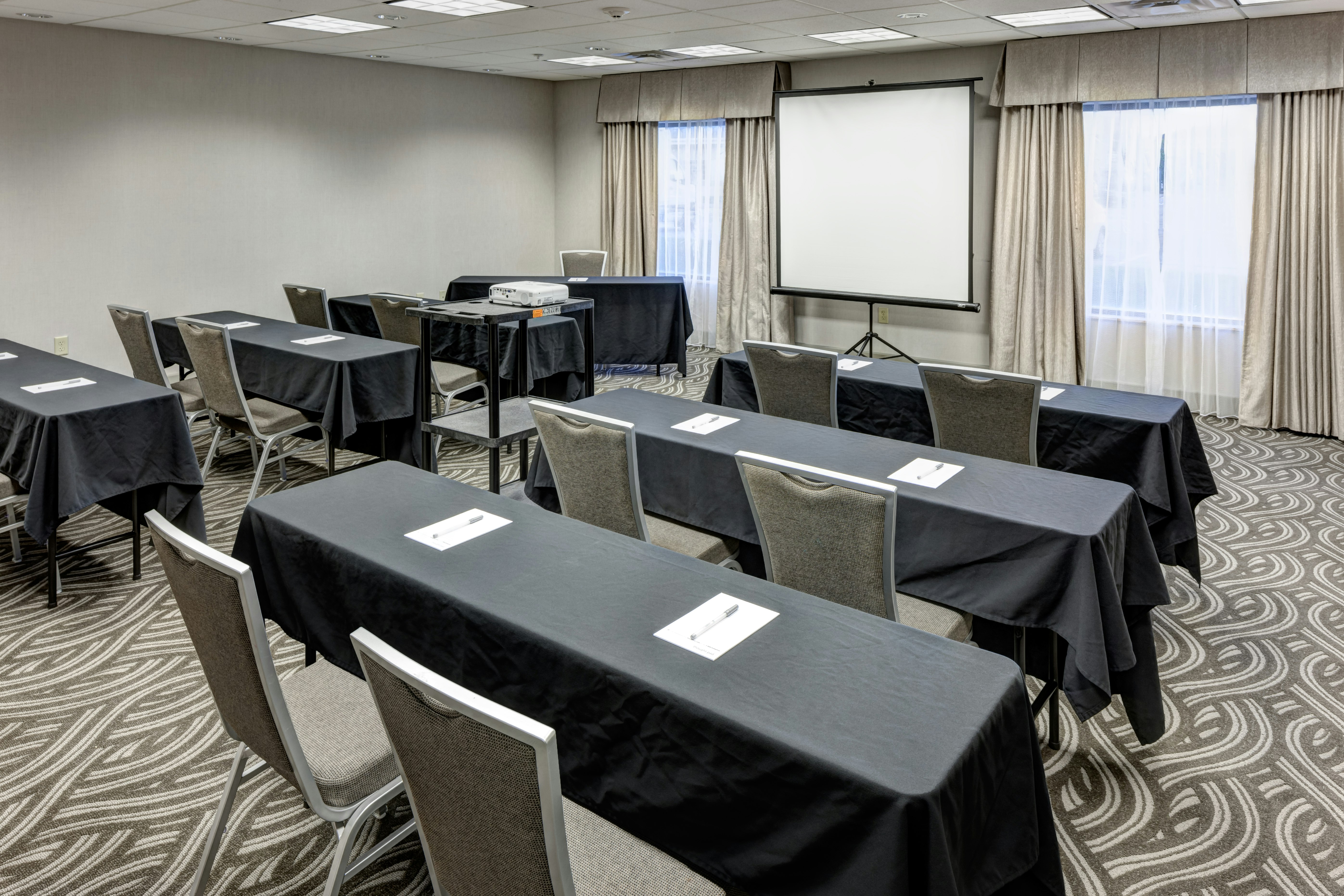 Hampton Inn Suites Cedar Rapids North 36/40