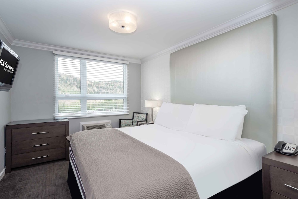 Sandman Hotel Kelowna 16/50